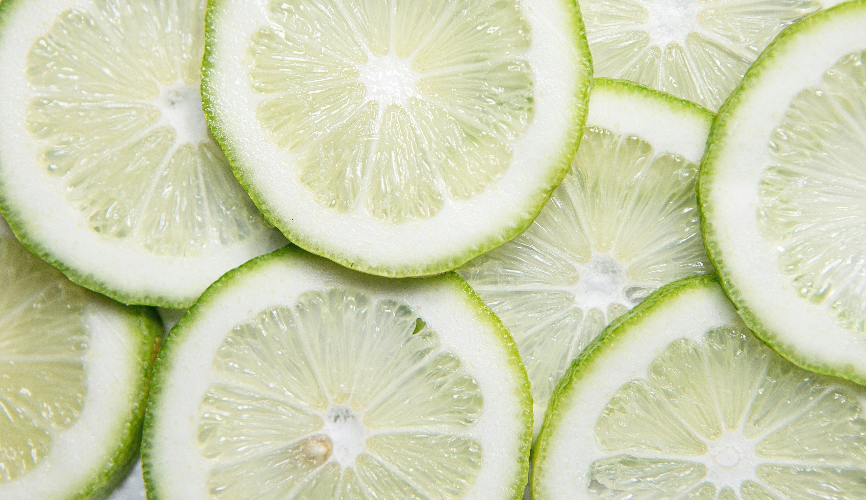 Health Benefits of Organic Limes — Flavor, Digestion, and Clean Ingredients
